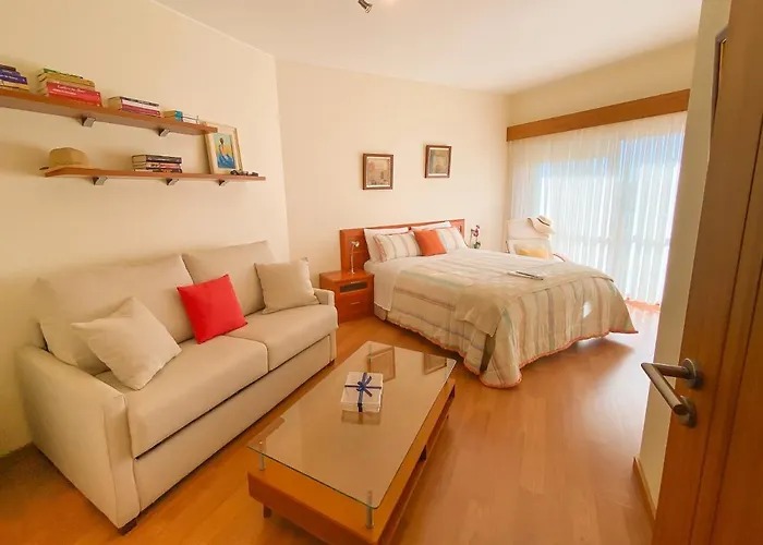 Ofir Flat אספוסנדה