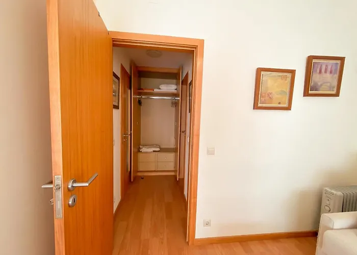 Ofir Flat * אספוסנדה