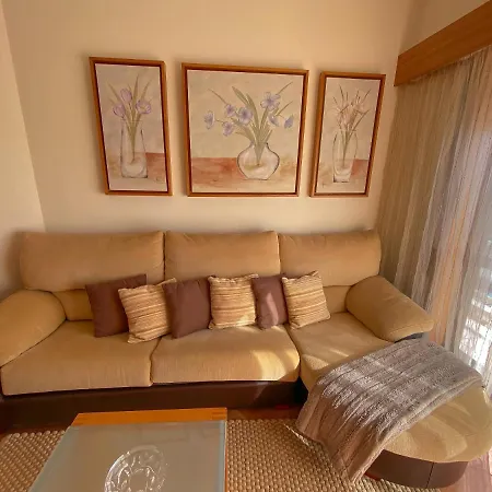 Ofir Flat Εσποσέντε
