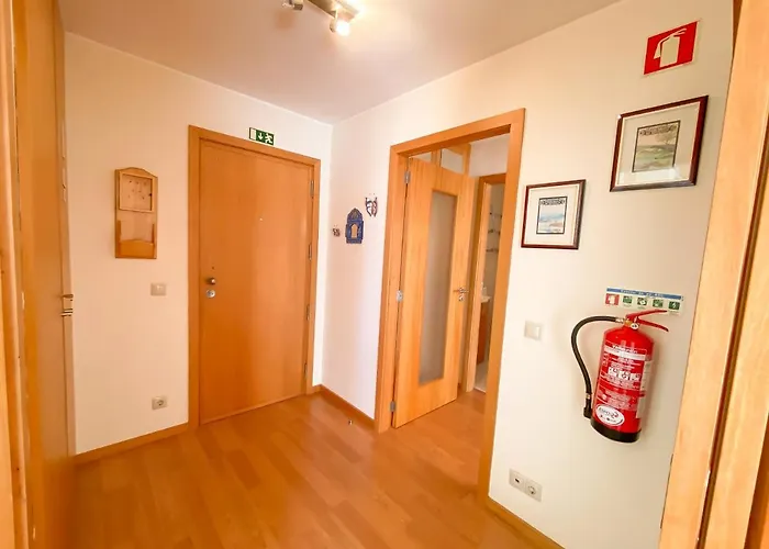 Ofir Flat * 埃斯波森迪