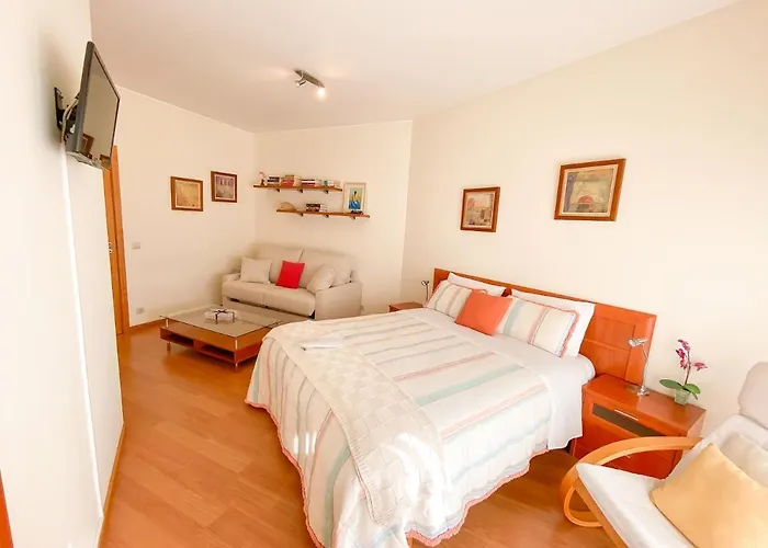 Ofir Flat Apartament *